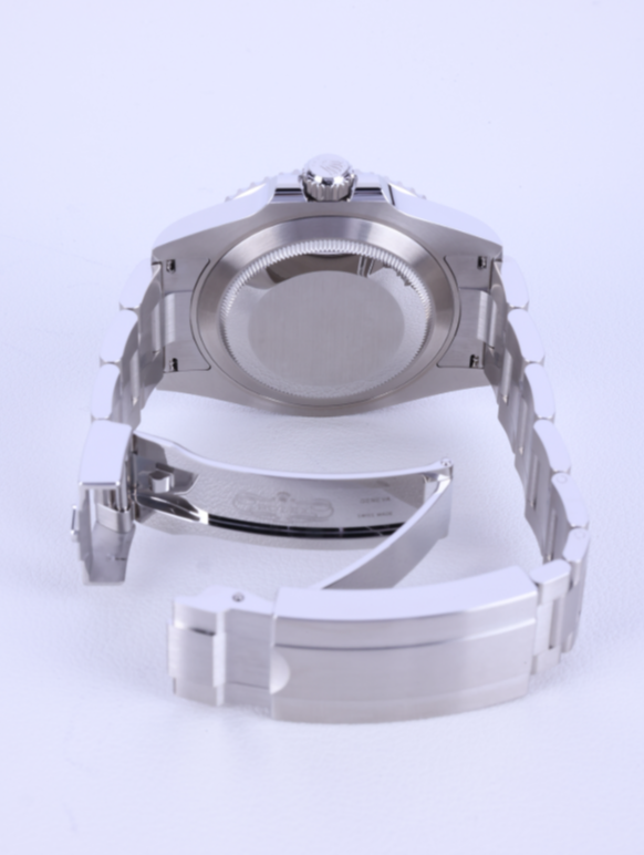 Rolex Submariner Date 126610LV (41mm, 블랙, 오이스터)