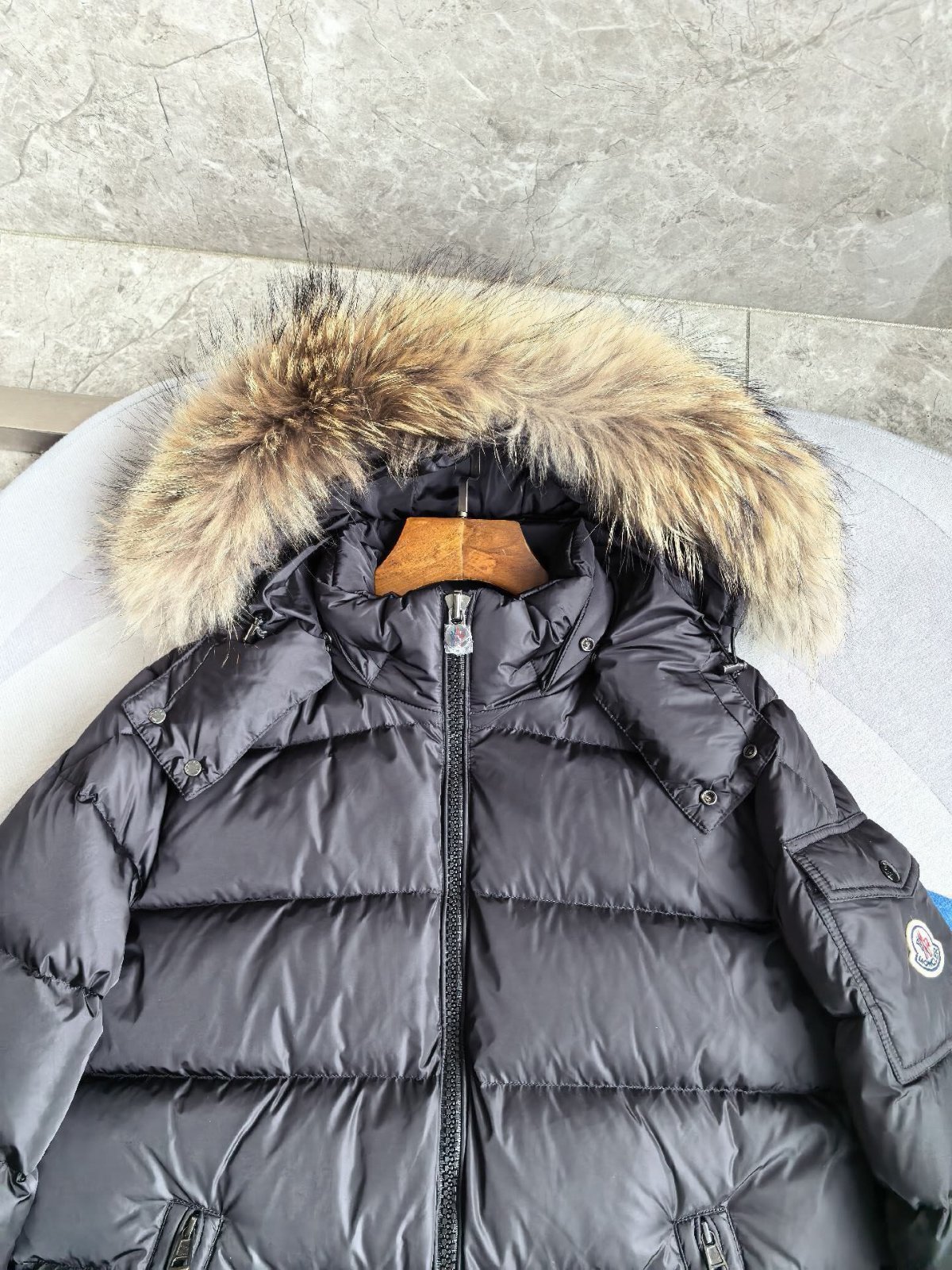 MONCLER Mayaf 후드 쇼트 다운 재킷 블랙