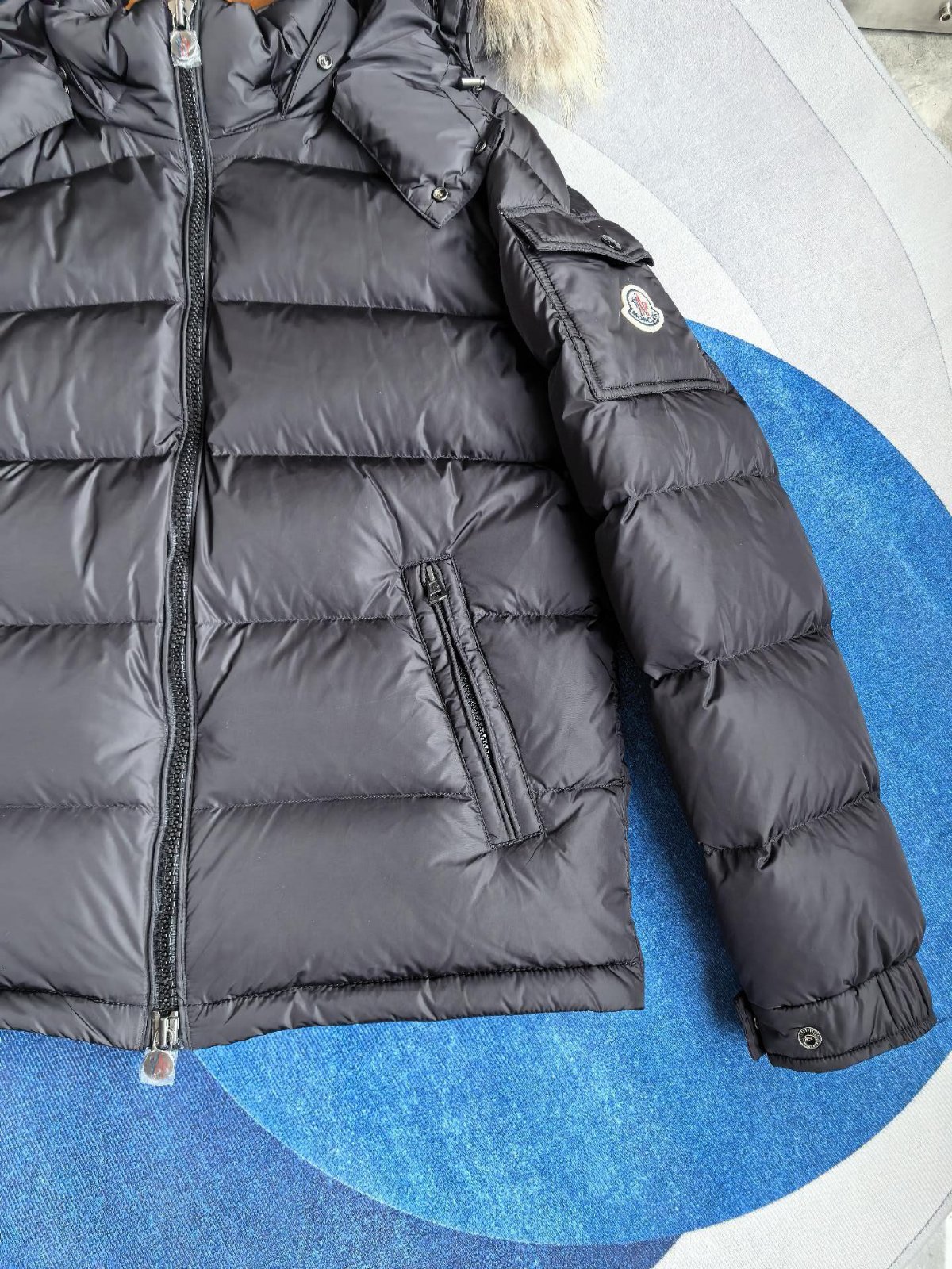 MONCLER Mayaf 후드 쇼트 다운 재킷 블랙